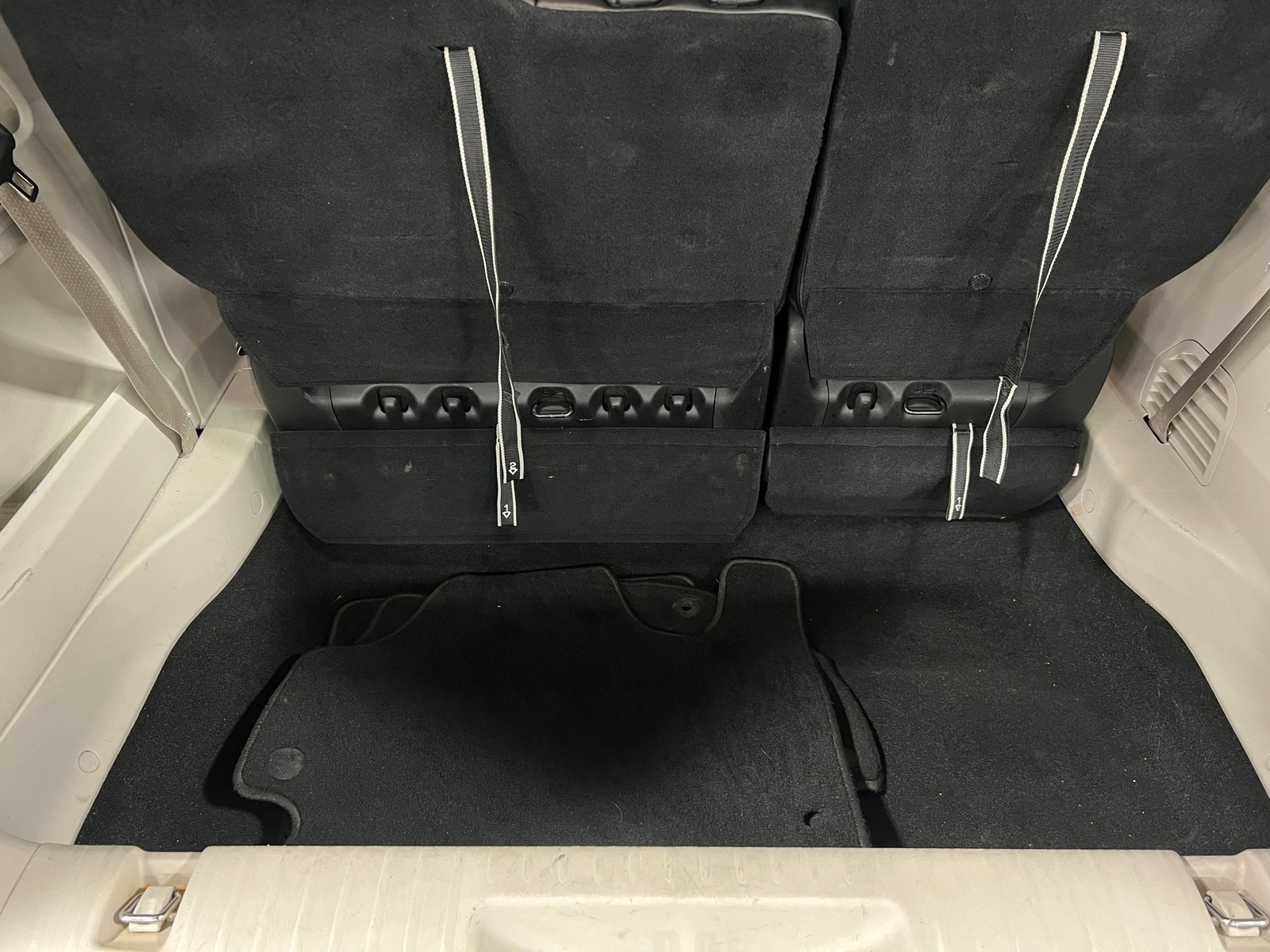 Thumbnail: 2023 Chrysler Pacifica - 6