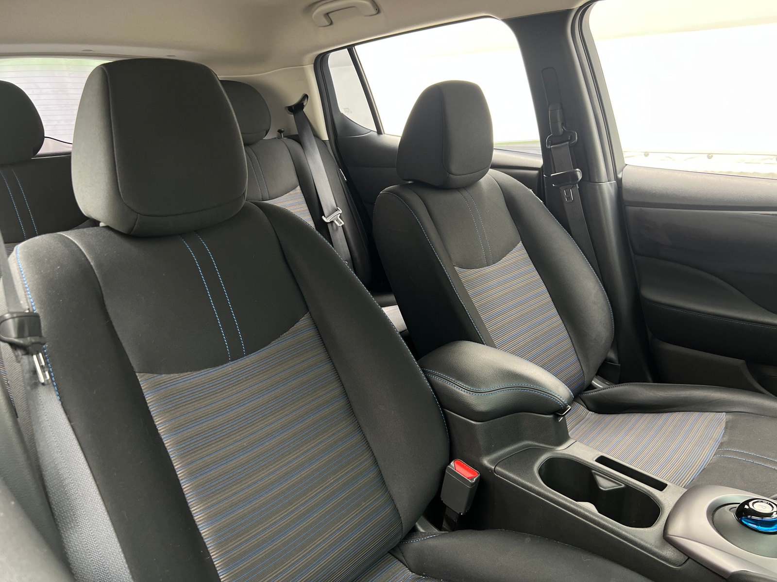 Thumbnail: 2022 Nissan Leaf - 2