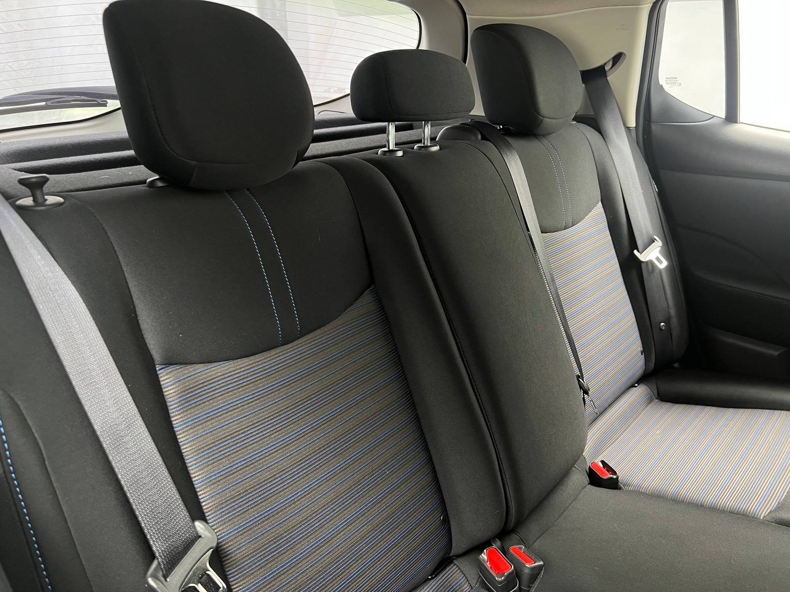 Thumbnail: 2022 Nissan Leaf - 6