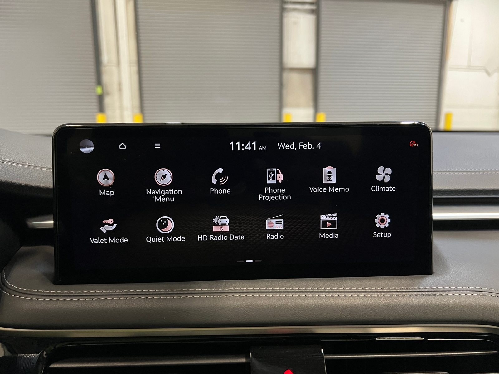 Thumbnail: 2025 Genesis G70 - 3