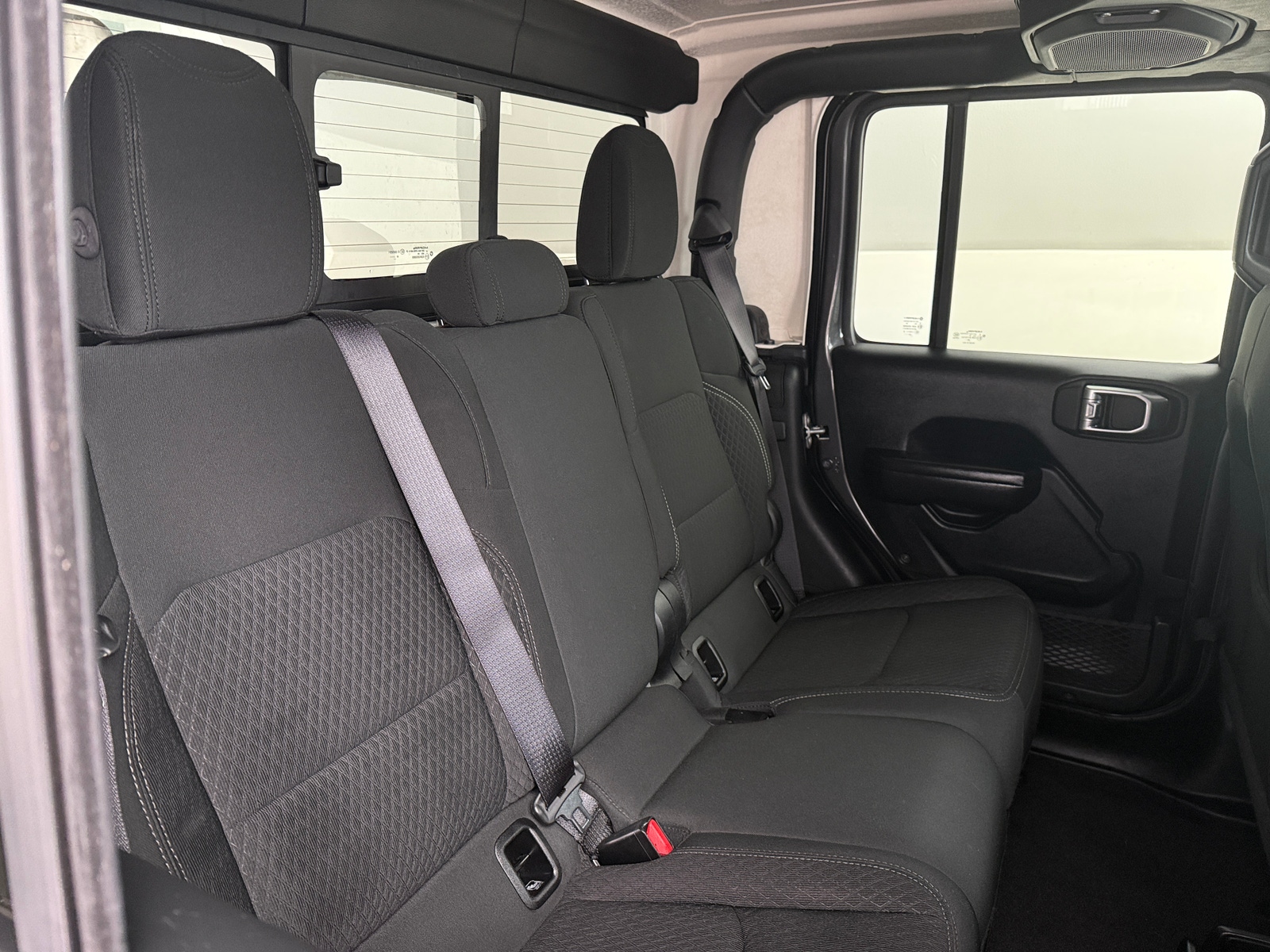 Thumbnail: 2021 Jeep Gladiator - 6