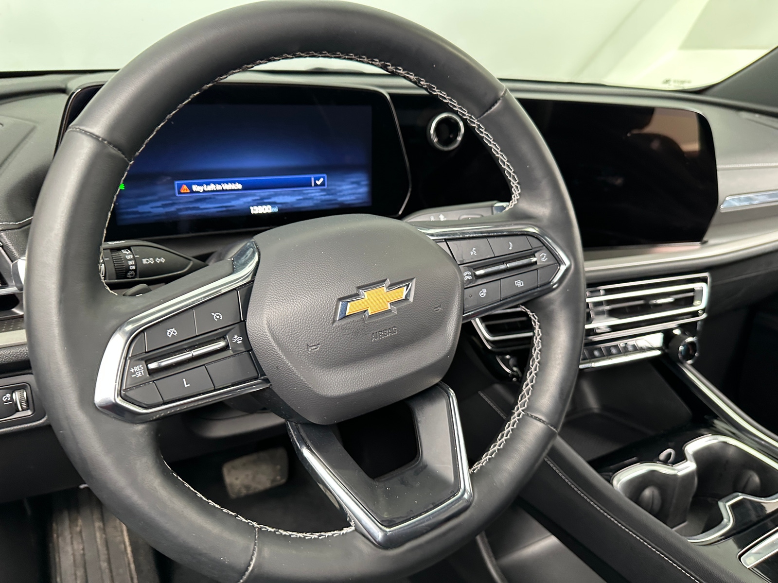 Thumbnail: 2024 Chevrolet Traverse - 5