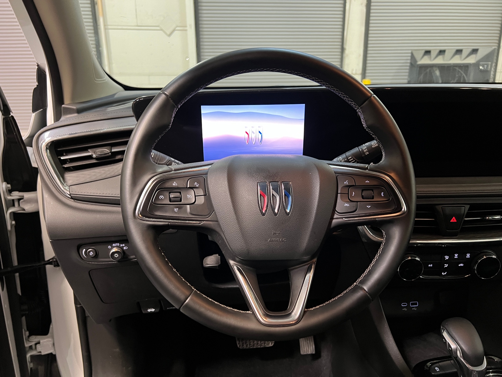 Thumbnail: 2025 Buick Encore GX - 4