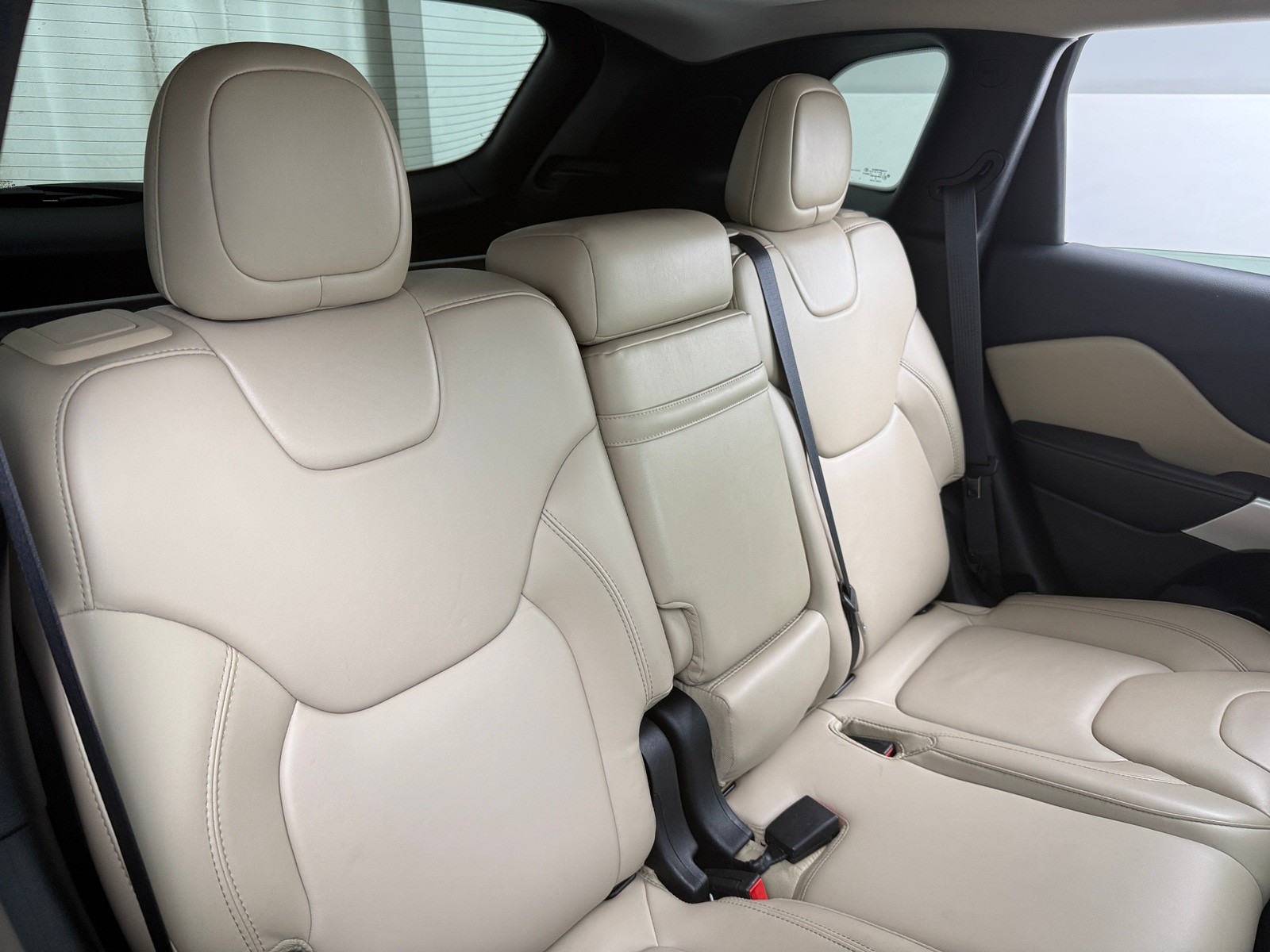 Thumbnail: 2017 Jeep Cherokee - 5