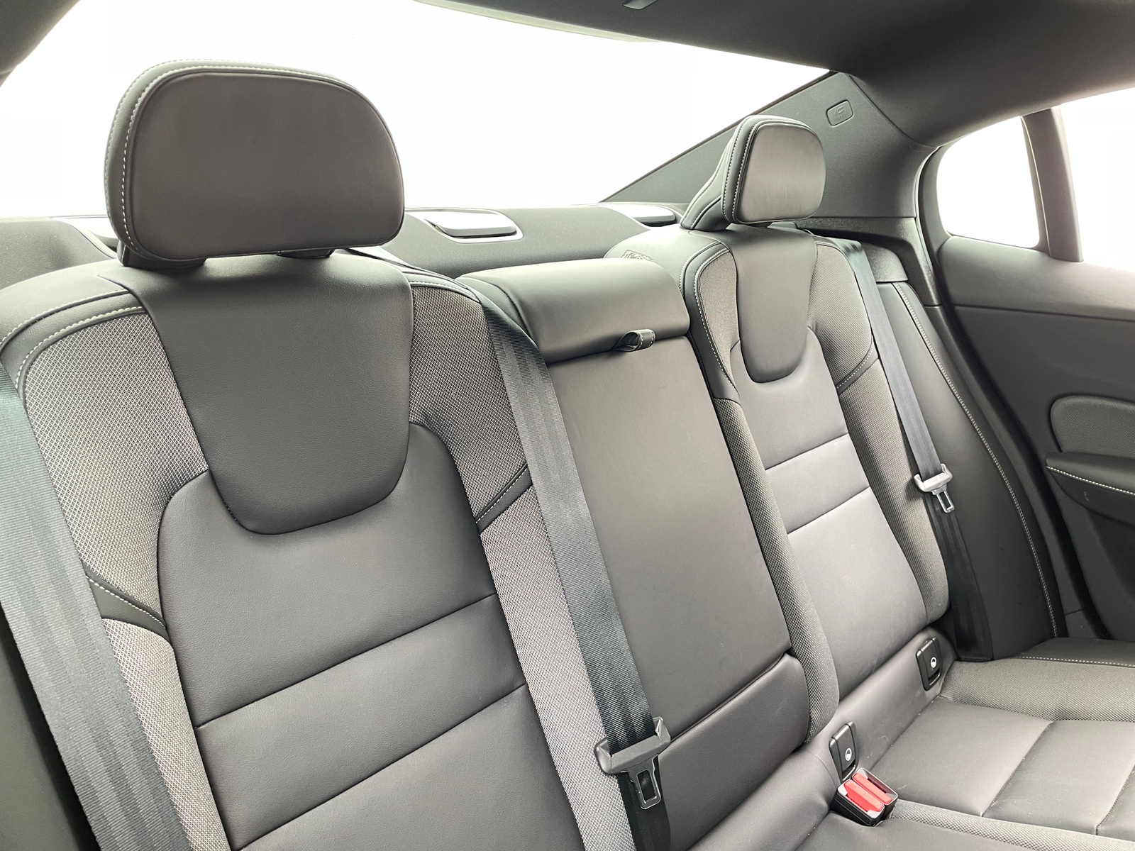 Thumbnail: 2024 Volvo S60 - 6