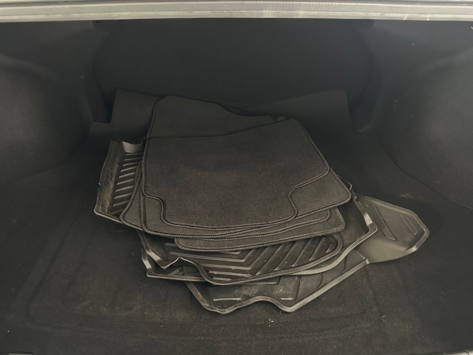 Thumbnail: 2025 Hyundai Elantra - 7