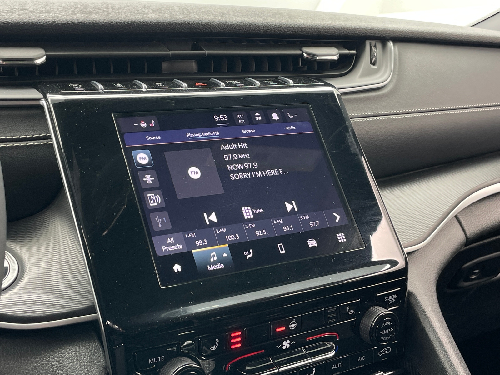 Thumbnail: 2024 Jeep Grand Cherokee L - 3