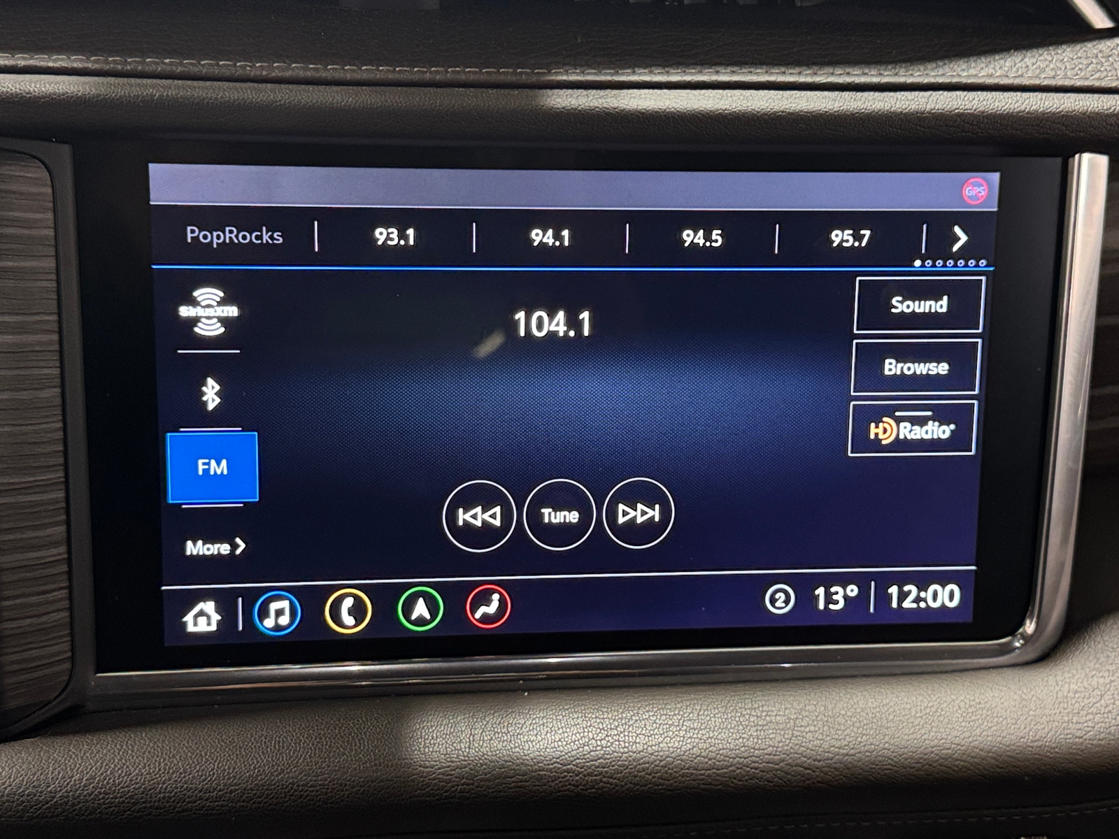 Thumbnail: 2021 GMC Yukon - 3