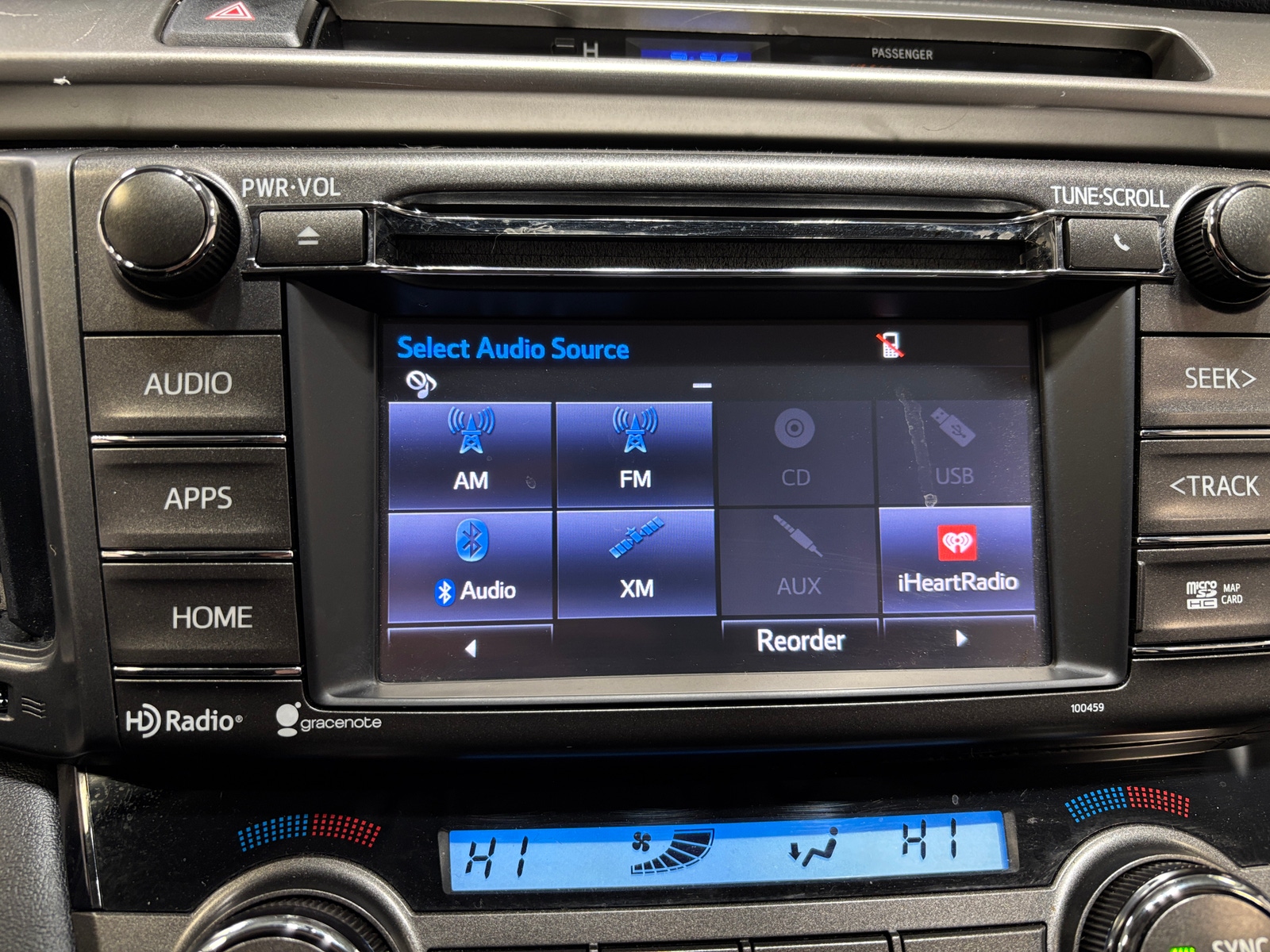 Thumbnail: 2015 Toyota RAV4 - 4