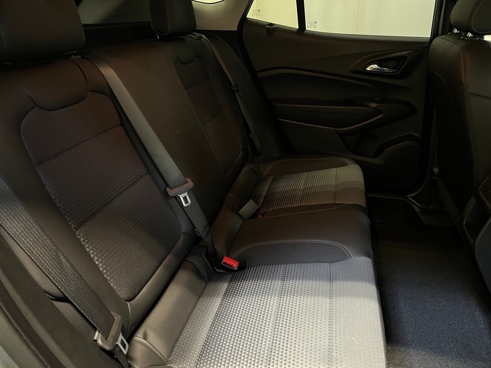 Thumbnail: 2025 Chevrolet Trax - 6