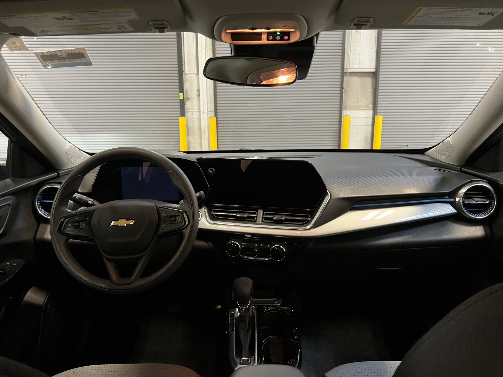 Thumbnail: 2025 Chevrolet Trax - 3