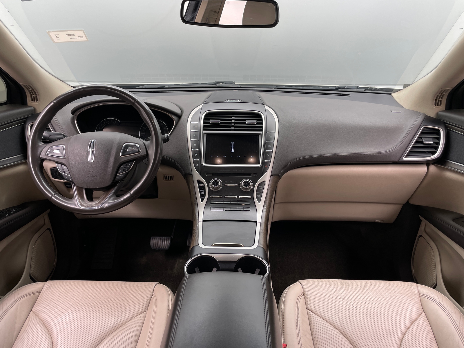 Thumbnail: 2017 Lincoln MKX - 2