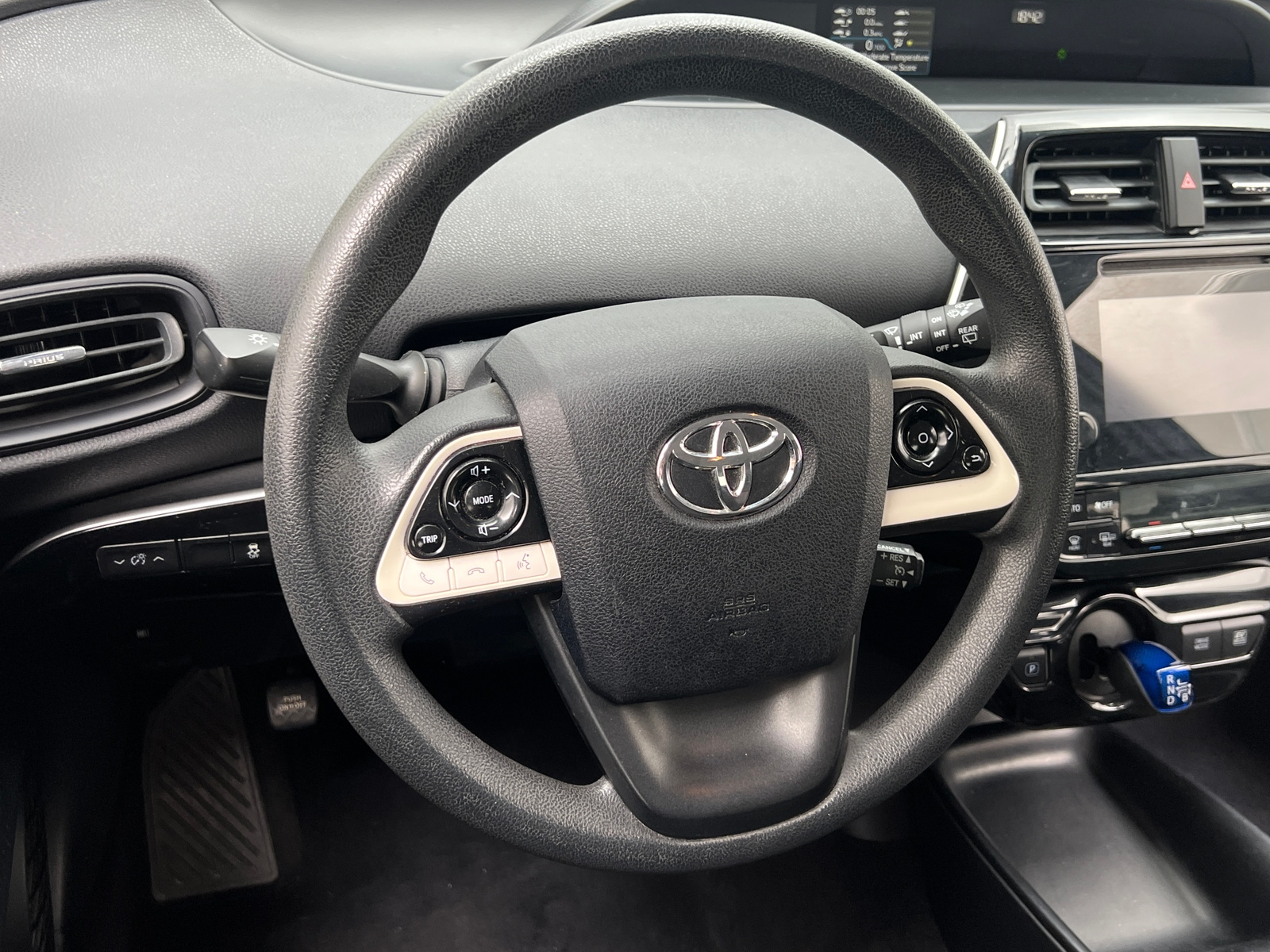 Thumbnail: 2016 Toyota Prius - 5