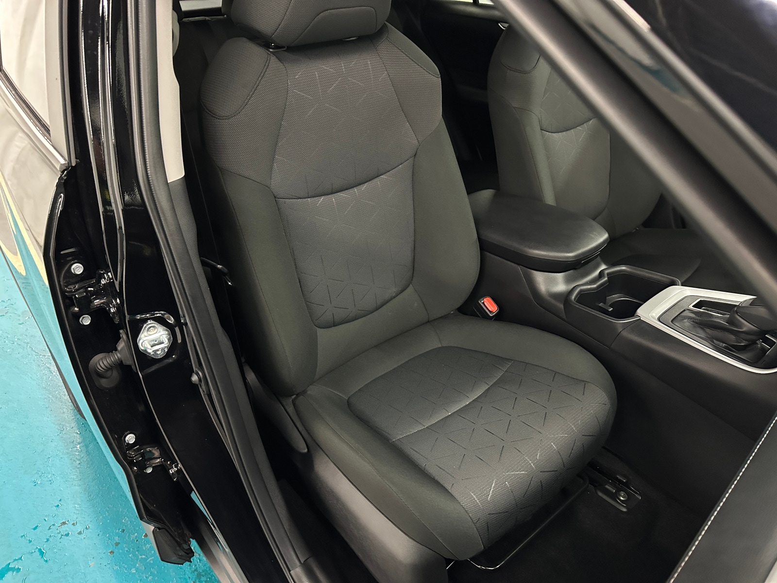 Thumbnail: 2025 Toyota RAV4 - 2