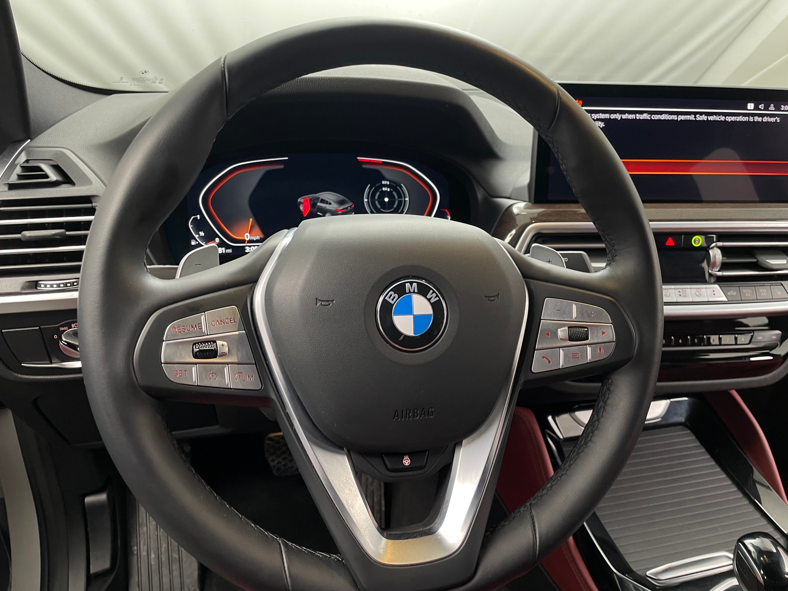 Thumbnail: 2025 BMW X4 - 4