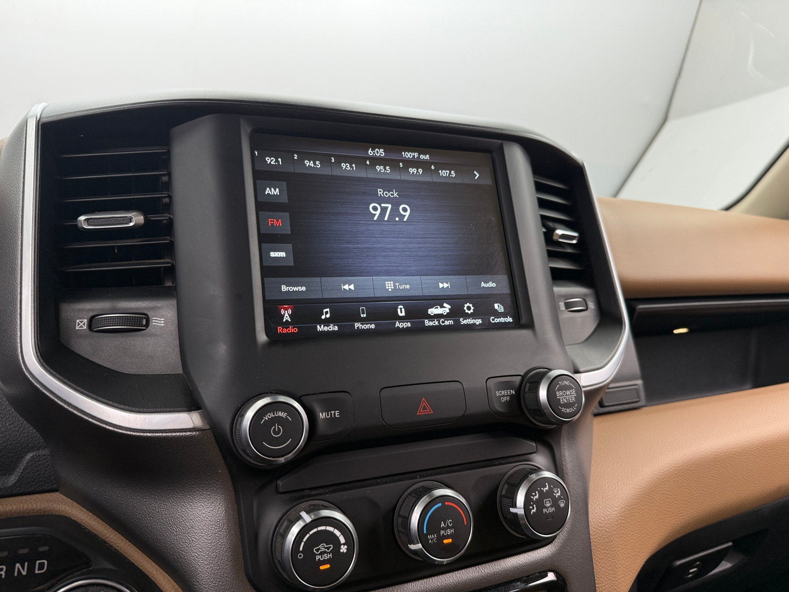 Thumbnail: 2019 RAM 1500 - 4