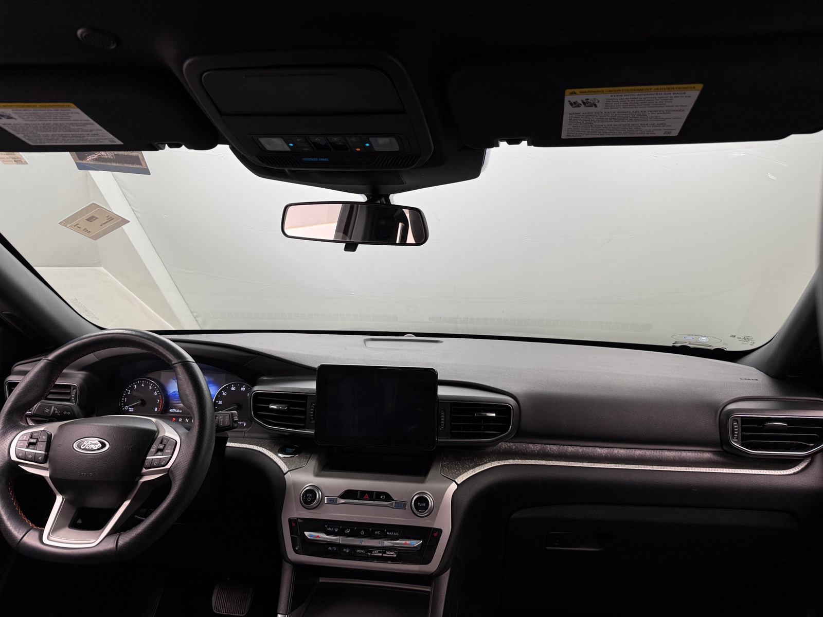 Thumbnail: 2022 Ford Explorer - 3