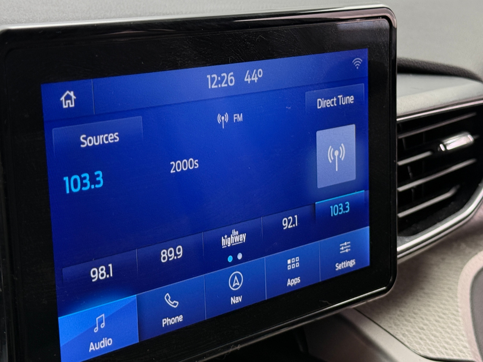 Thumbnail: 2022 Ford Explorer - 4