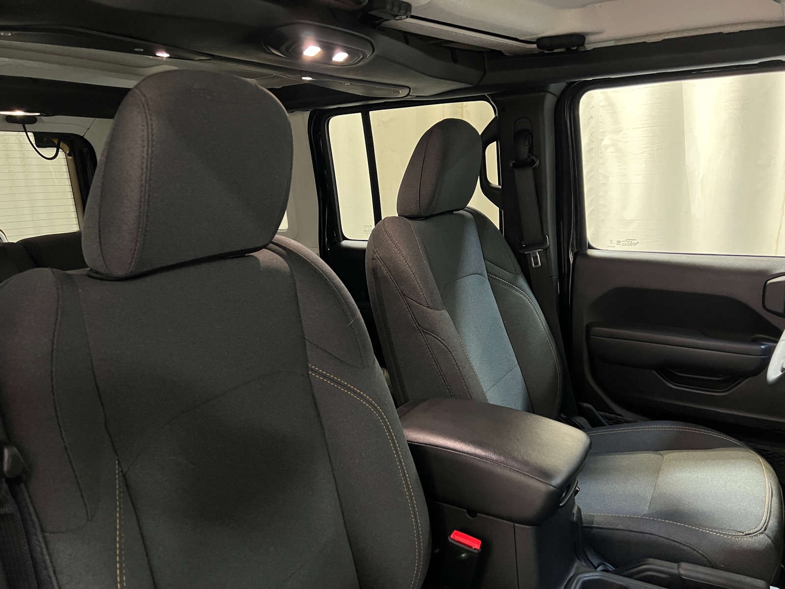 Thumbnail: 2025 Jeep Wrangler - 2