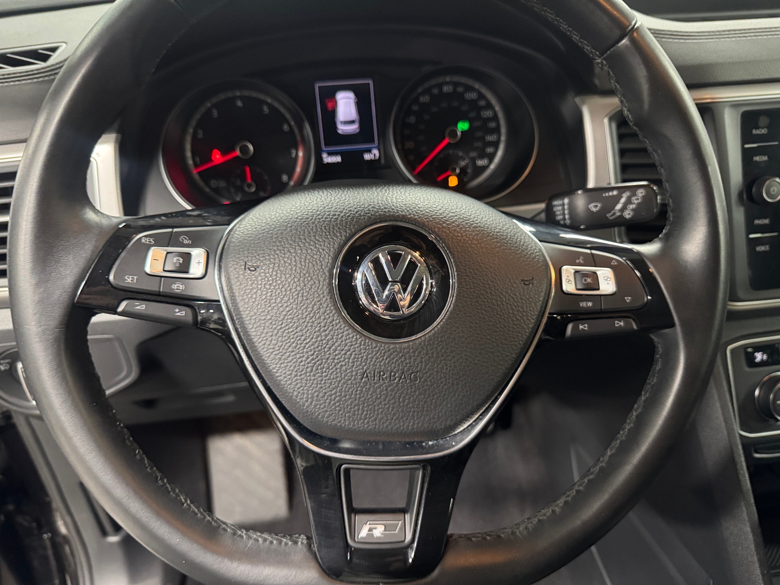 Thumbnail: 2019 Volkswagen Atlas - 4