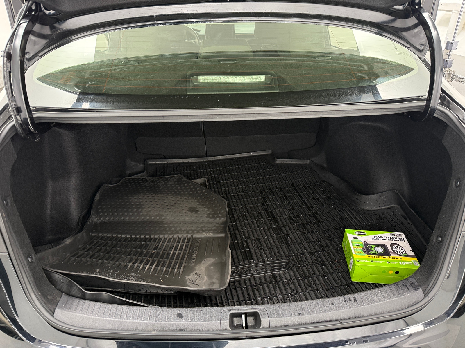 Thumbnail: 2025 Toyota Corolla - 7