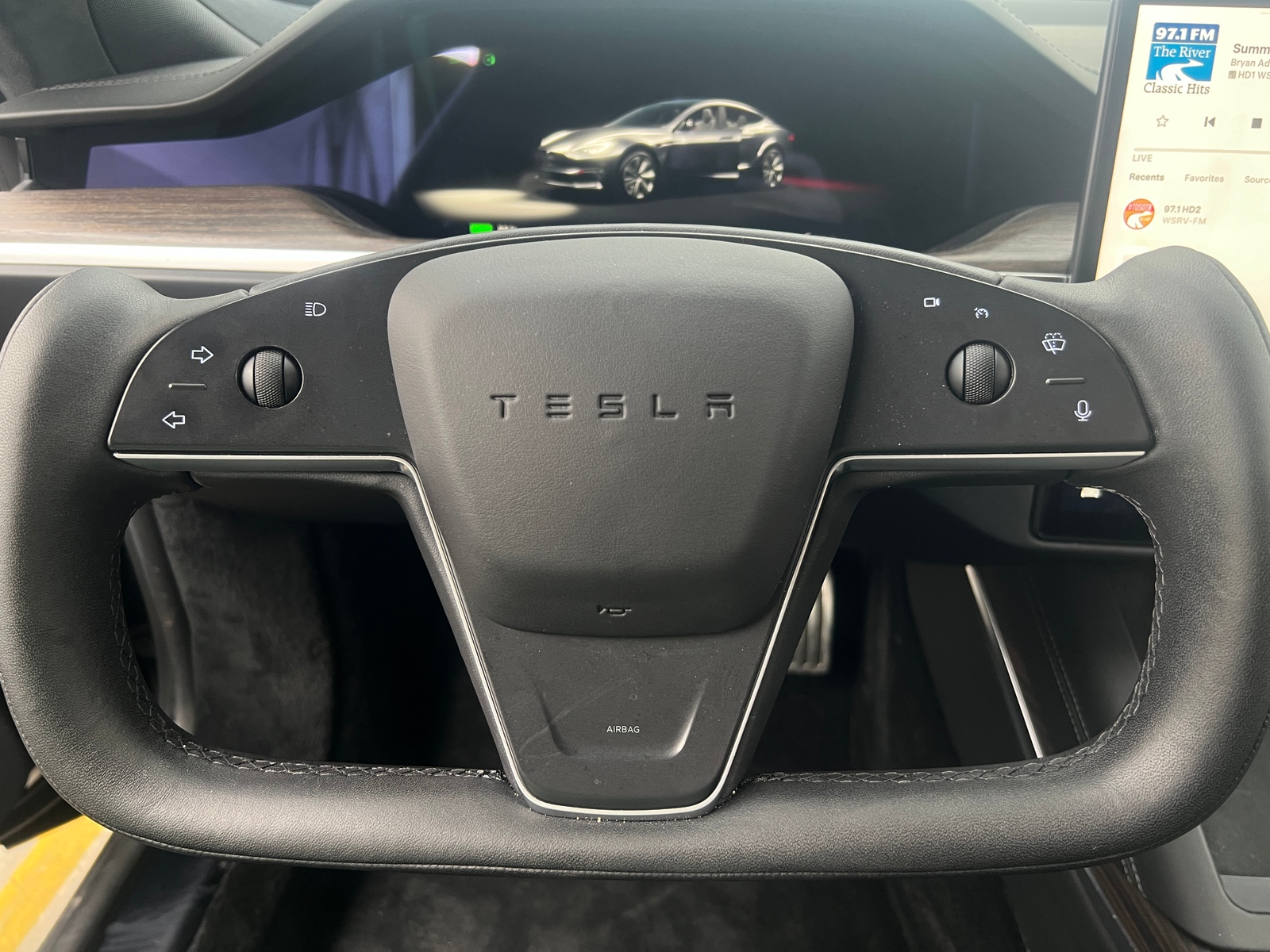 Thumbnail: 2022 Tesla Model S - 4