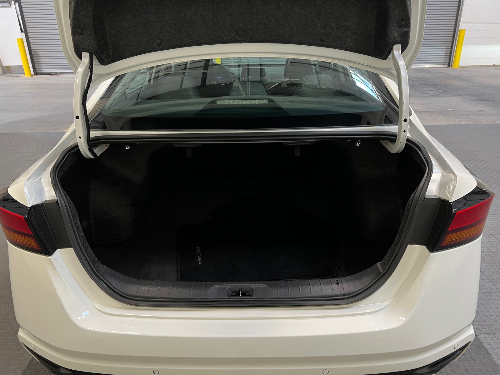 Thumbnail: 2025 Nissan Altima - 7