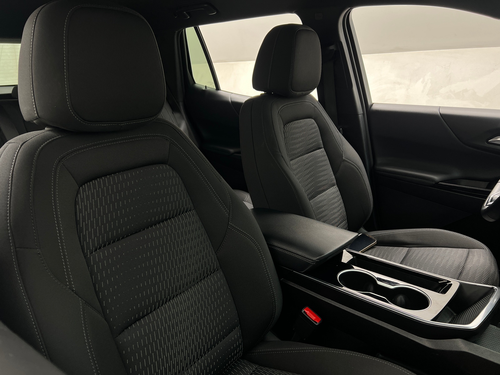 Thumbnail: 2025 Chevrolet Equinox - 2