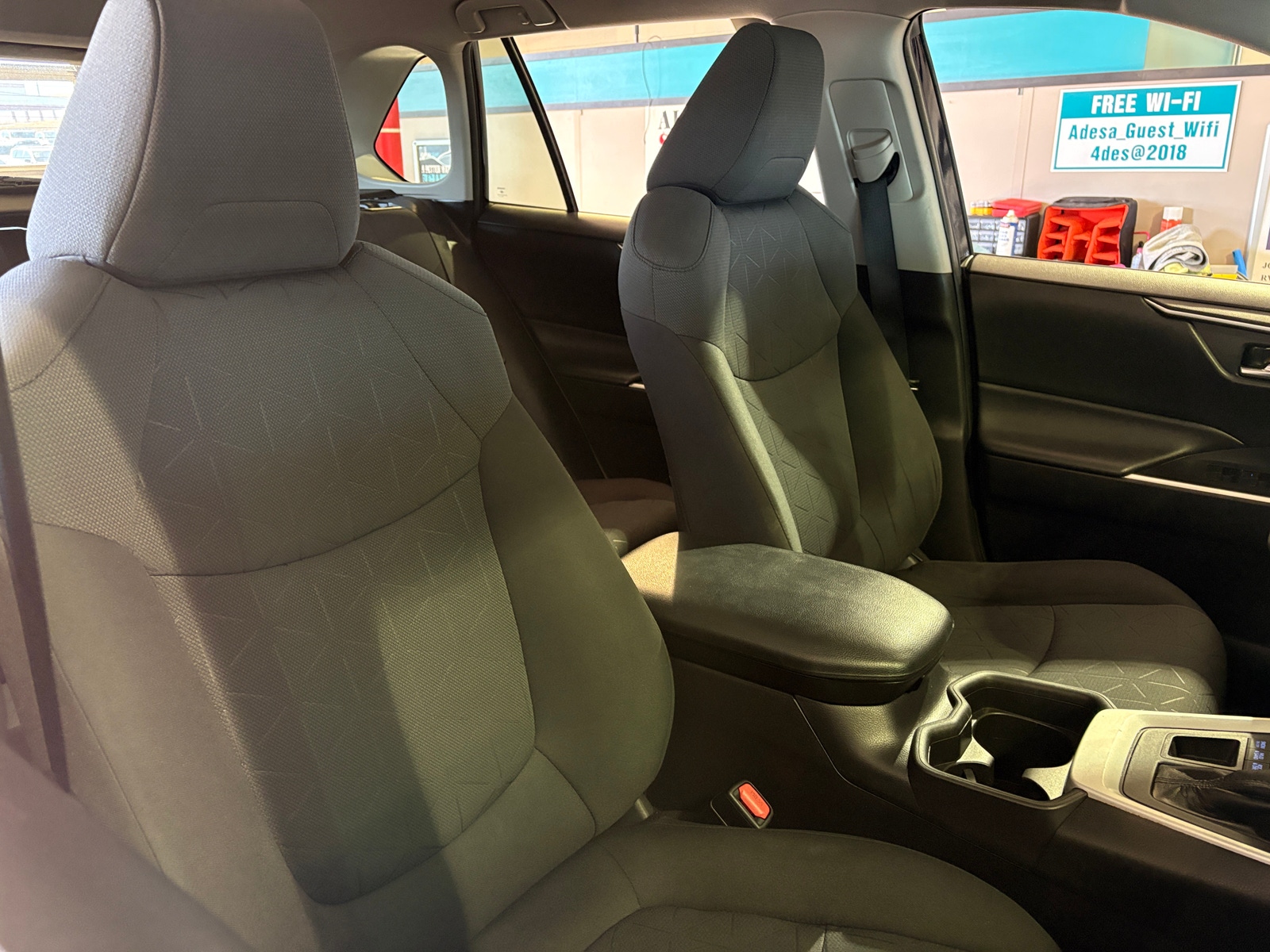 Thumbnail: 2020 Toyota RAV4 - 2