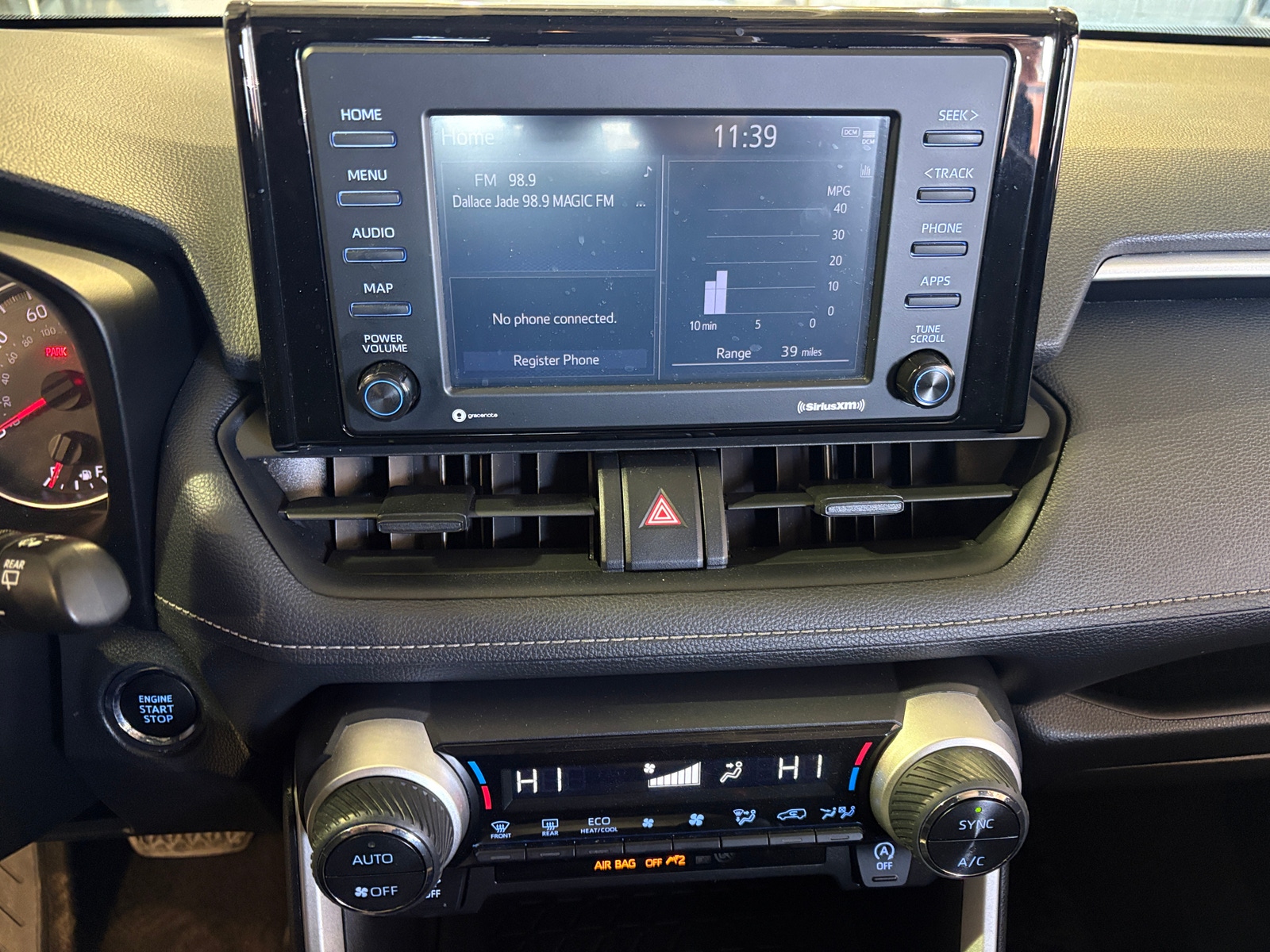 Thumbnail: 2020 Toyota RAV4 - 4