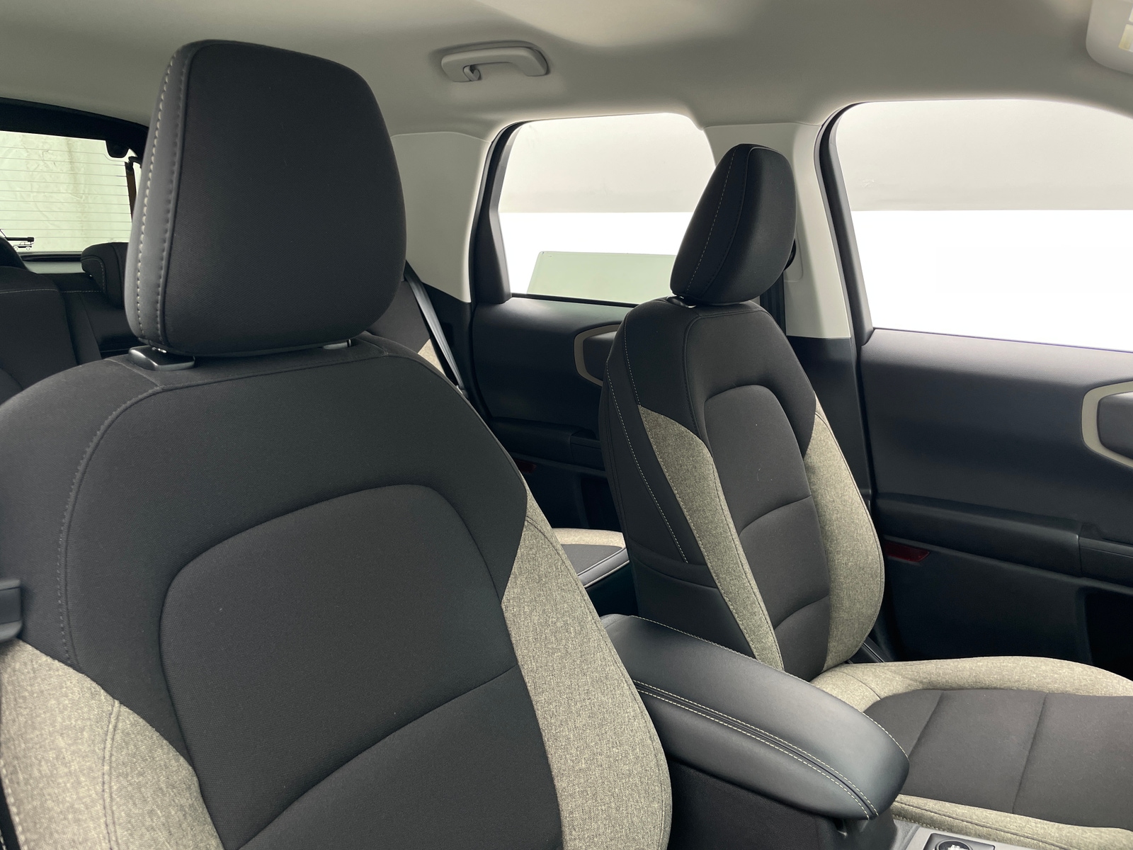 Thumbnail: 2025 Ford Bronco Sport - 2