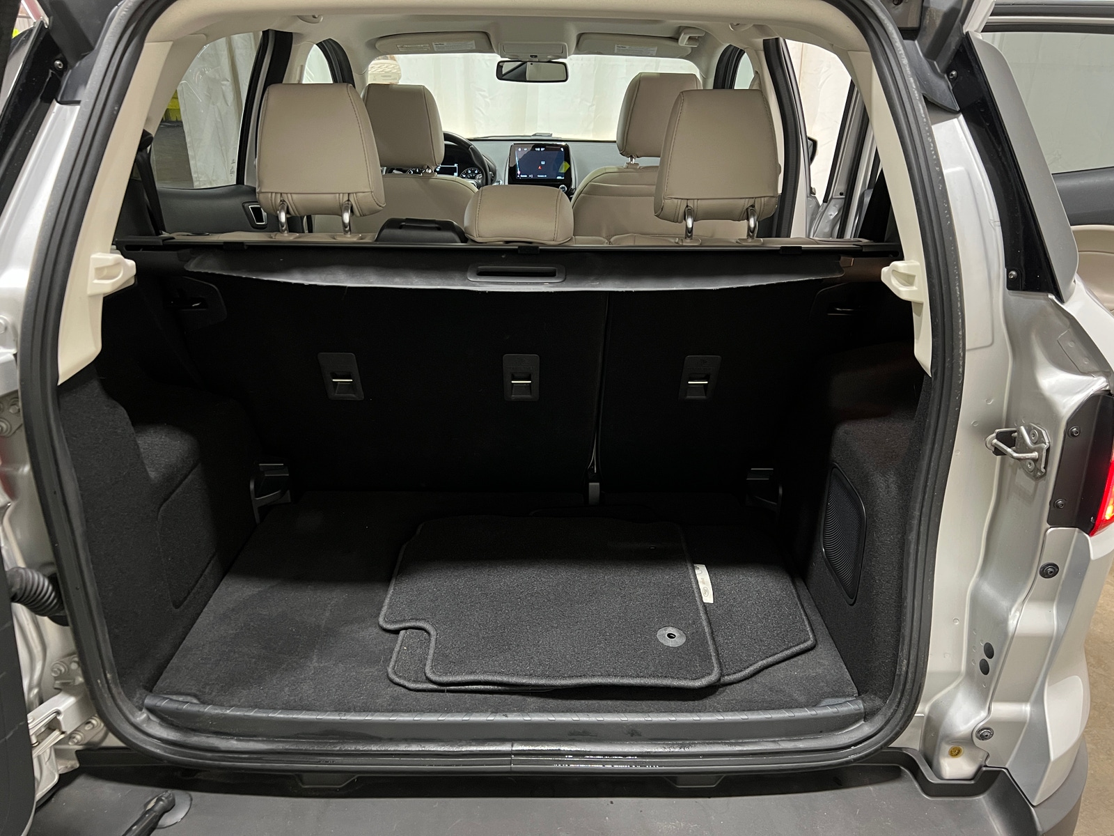 Thumbnail: 2018 Ford EcoSport - 6
