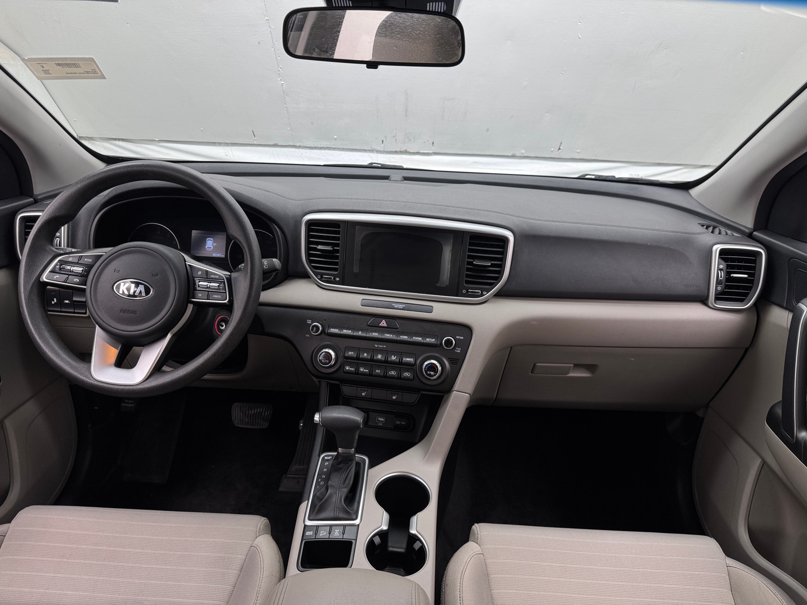 Thumbnail: 2020 Kia Sportage - 3