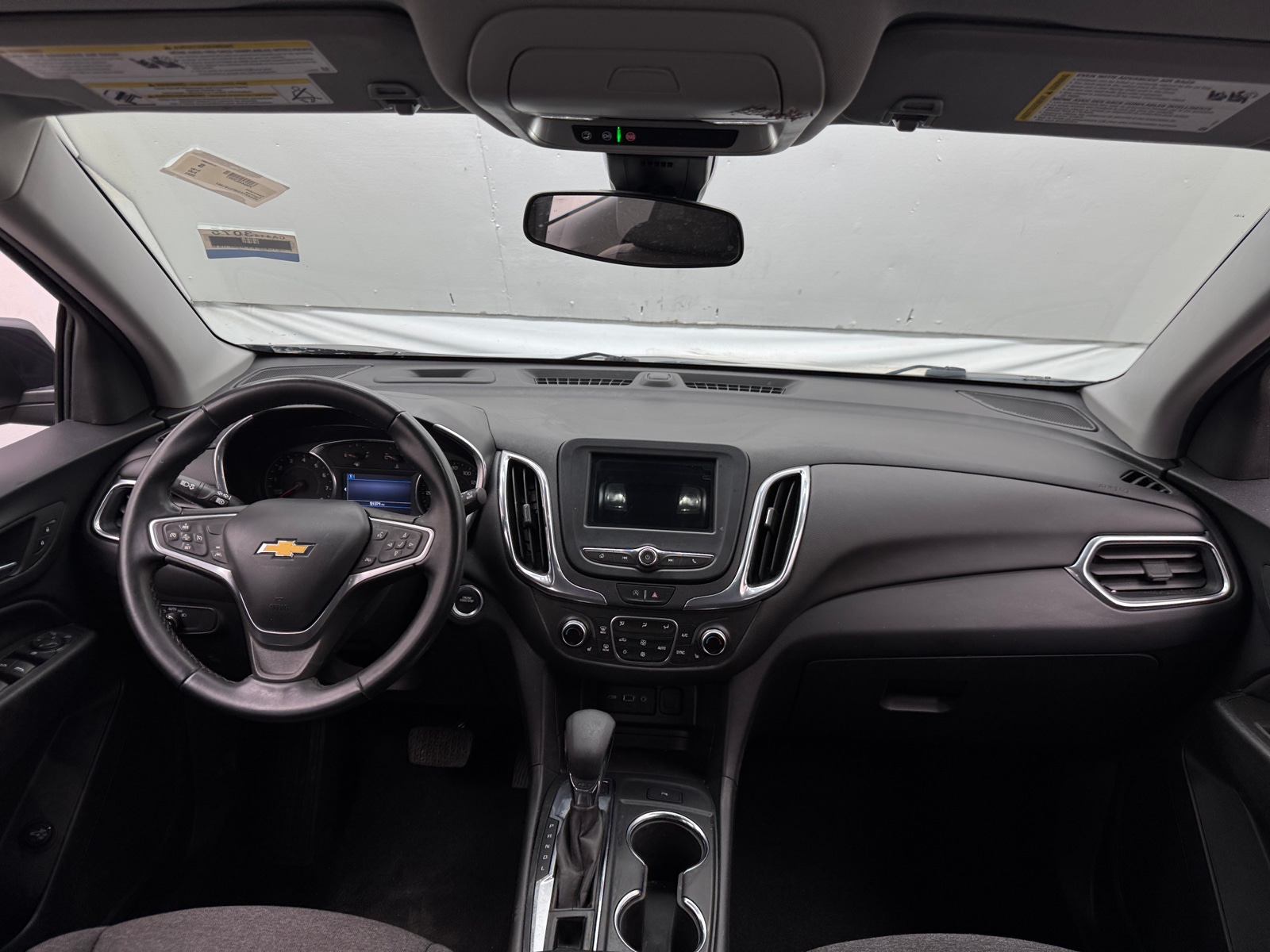 Thumbnail: 2023 Chevrolet Equinox - 3