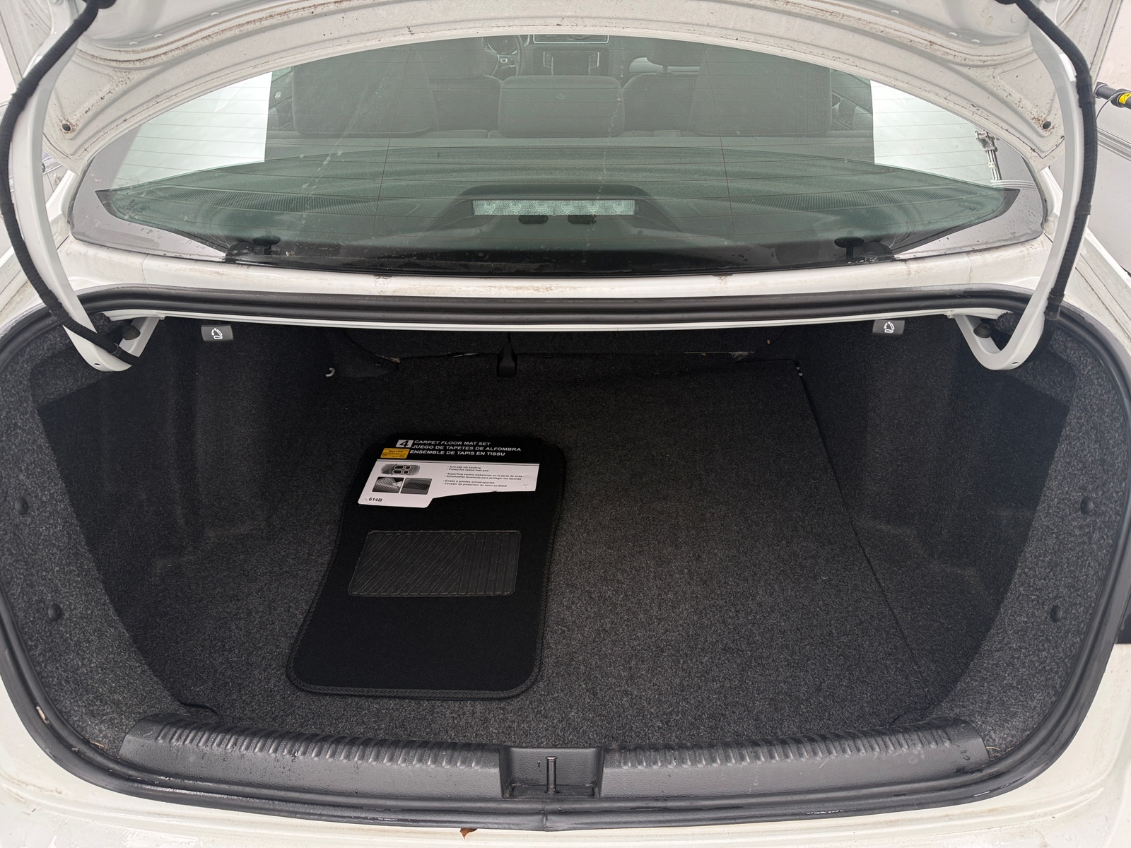 Thumbnail: 2018 Volkswagen Jetta - 6