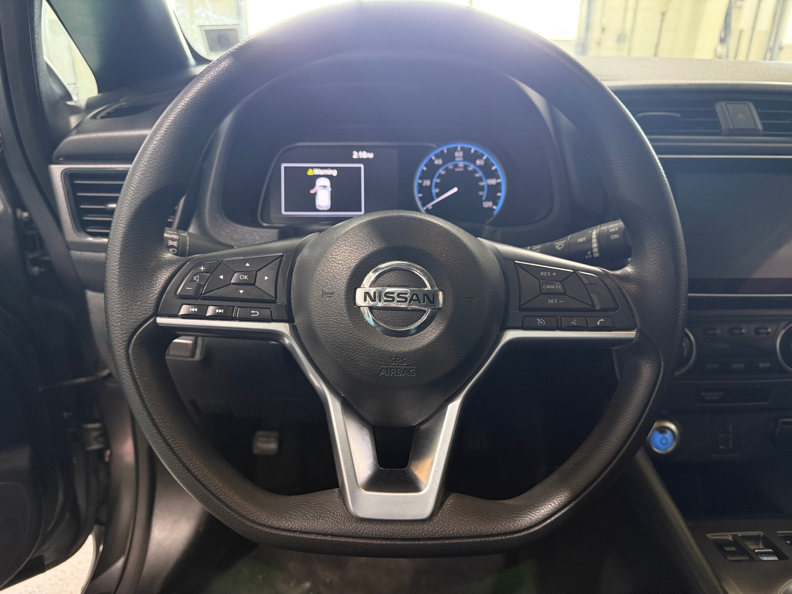 Thumbnail: 2021 Nissan Leaf - 5