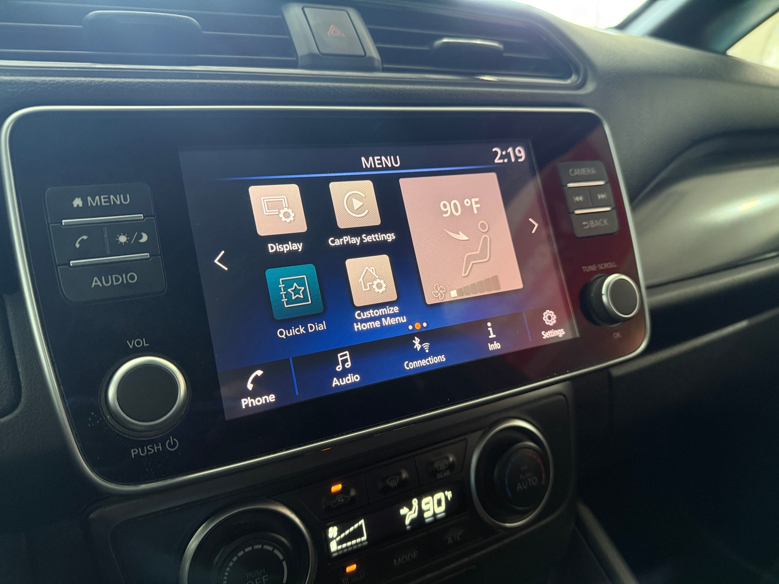 Thumbnail: 2021 Nissan Leaf - 4