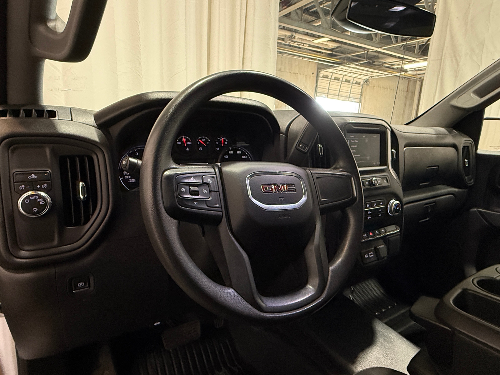 Thumbnail: 2023 GMC Sierra 1500 - 4