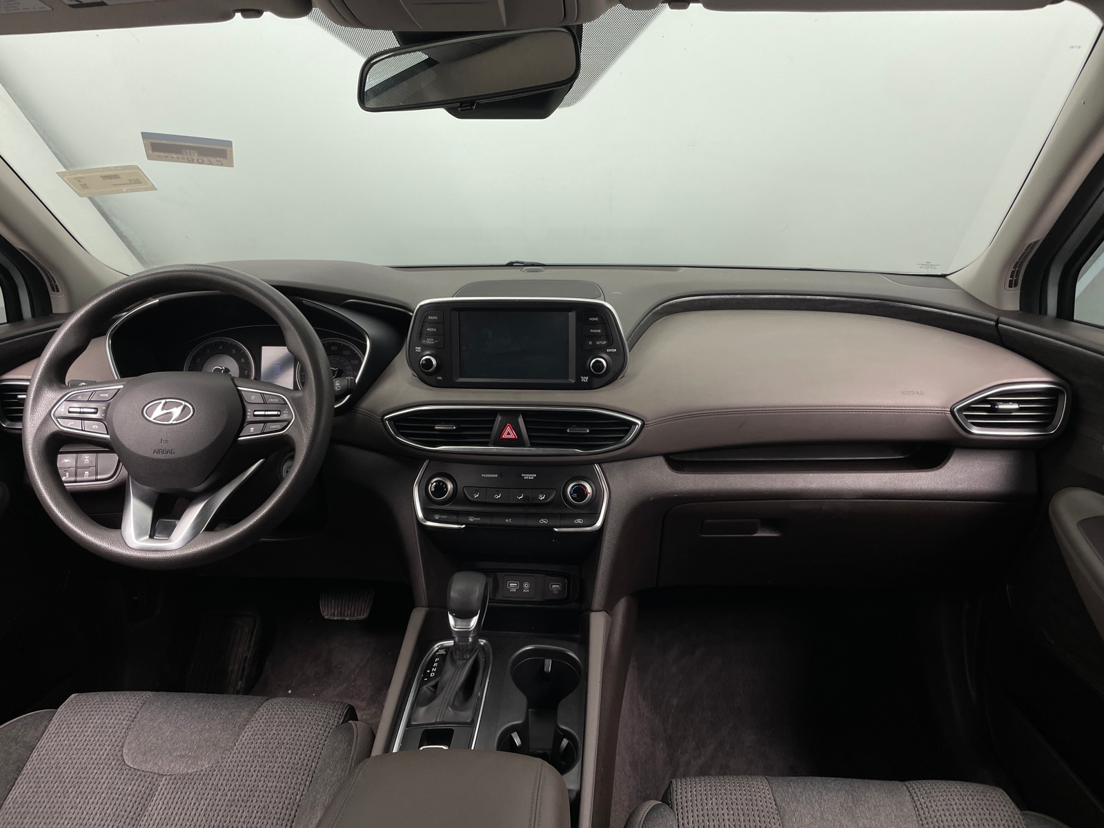 Thumbnail: 2019 Hyundai Santa Fe - 3