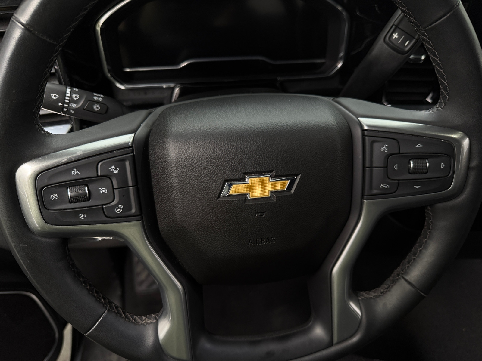 Thumbnail: 2023 Chevrolet Silverado 1500 - 5