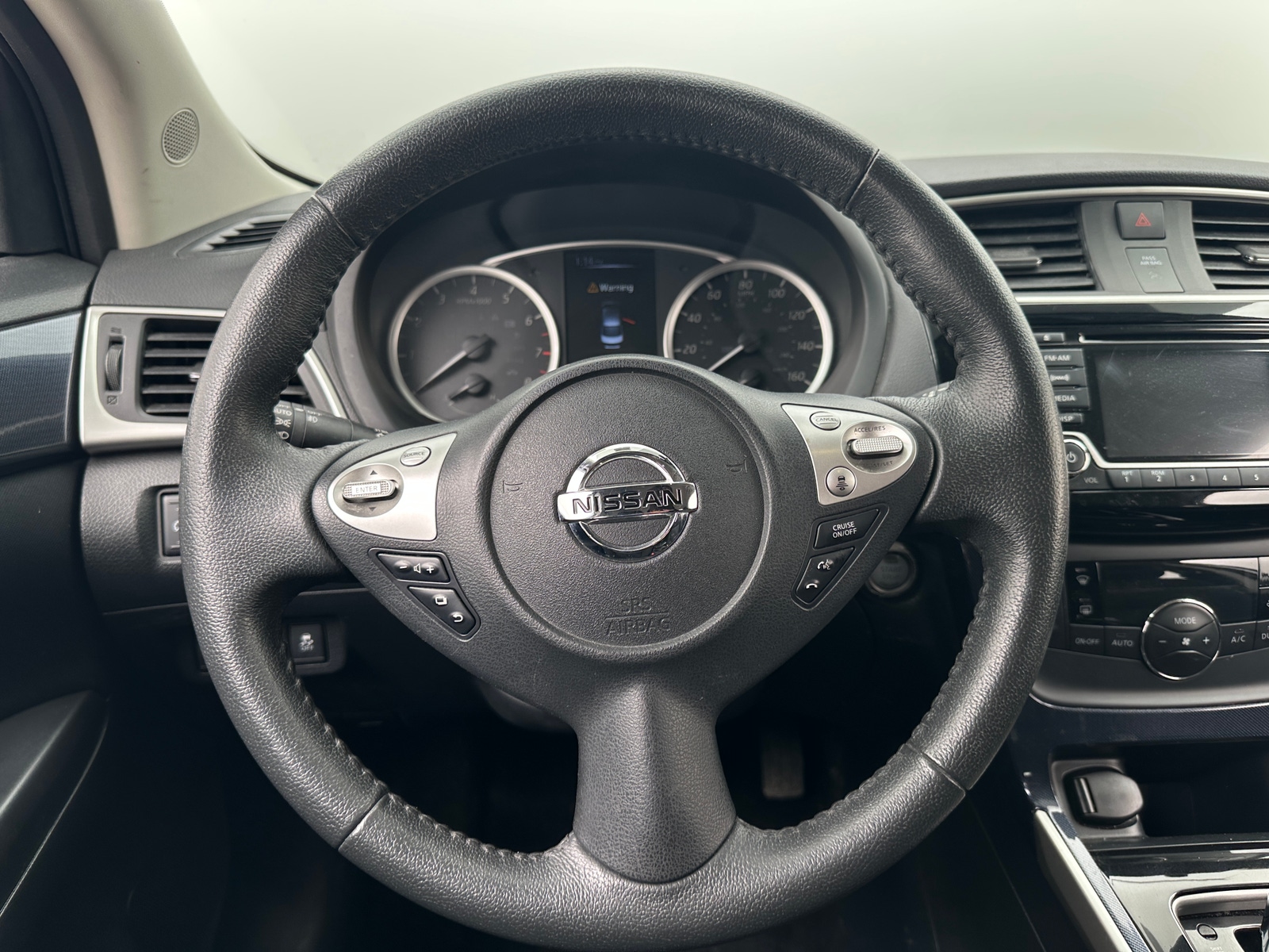 Thumbnail: 2018 Nissan Sentra - 5