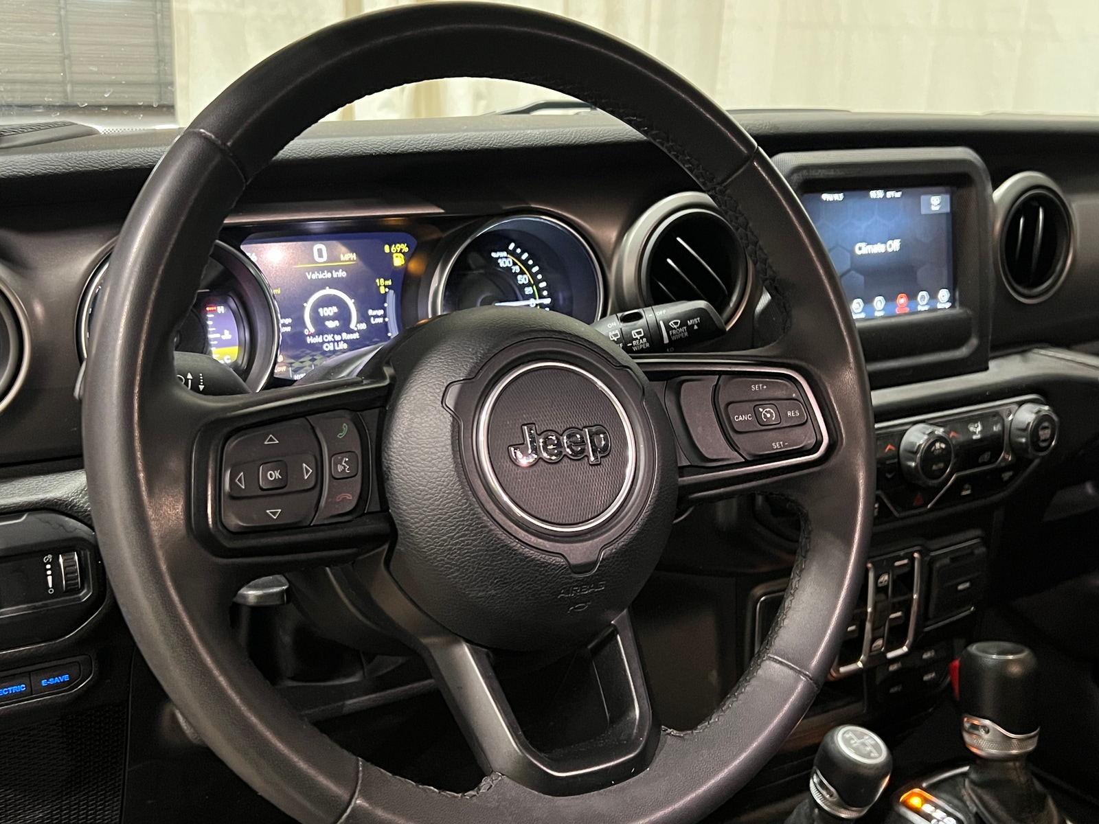 Thumbnail: 2023 Jeep Wrangler - 5