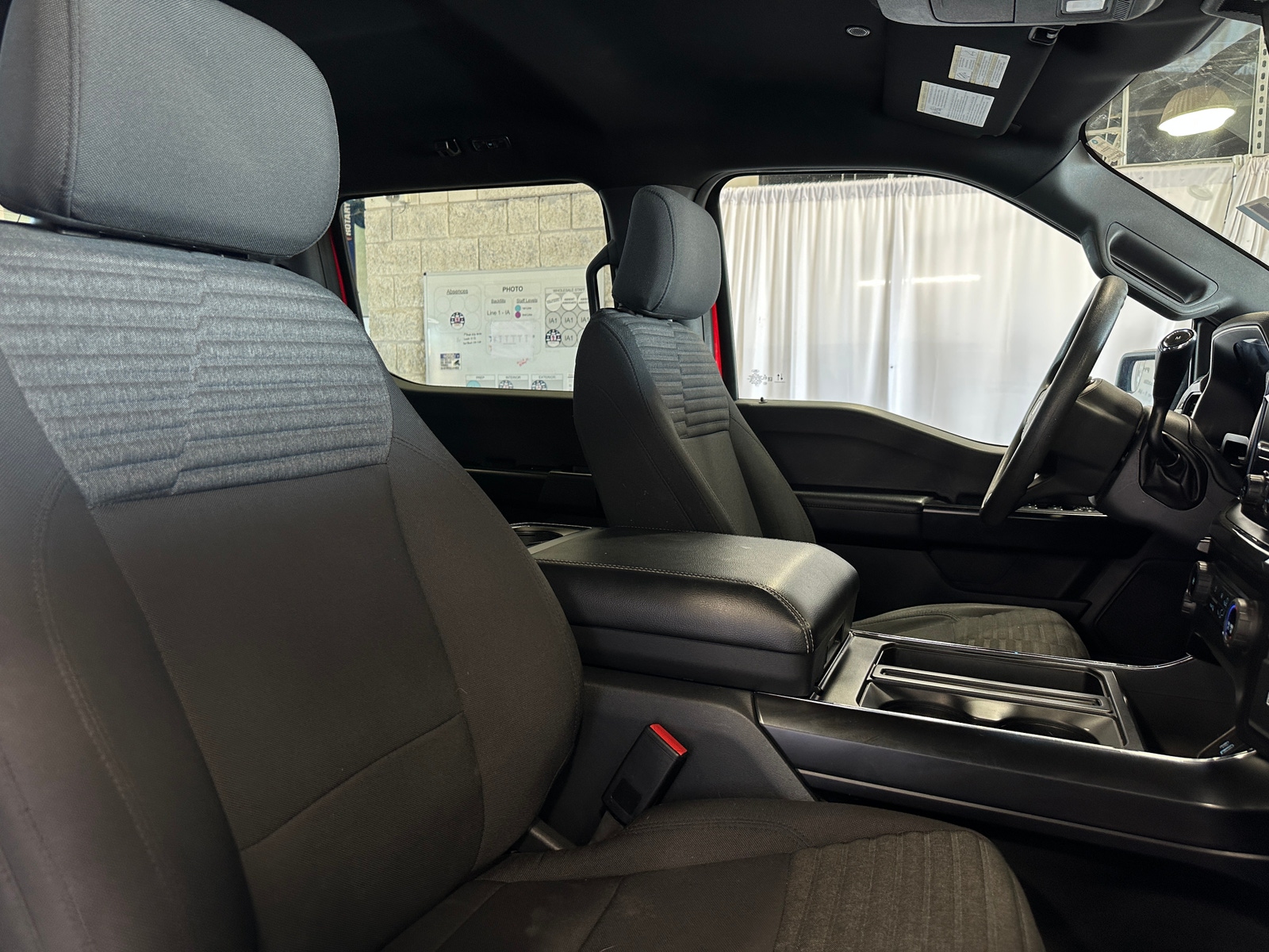 Thumbnail: 2022 Ford Econoline - 2