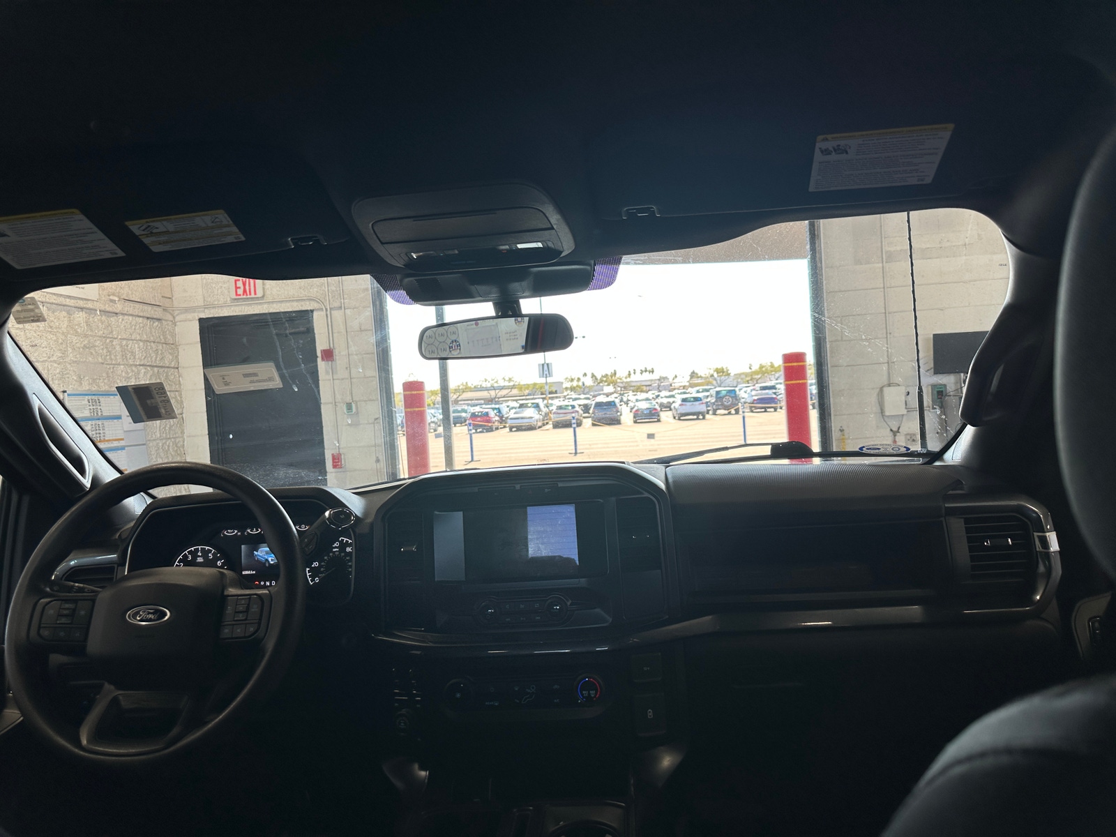 Thumbnail: 2022 Ford Econoline - 3