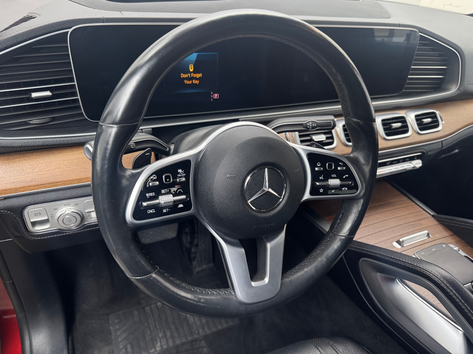 Thumbnail: 2020 Mercedes-Benz GLE - 4