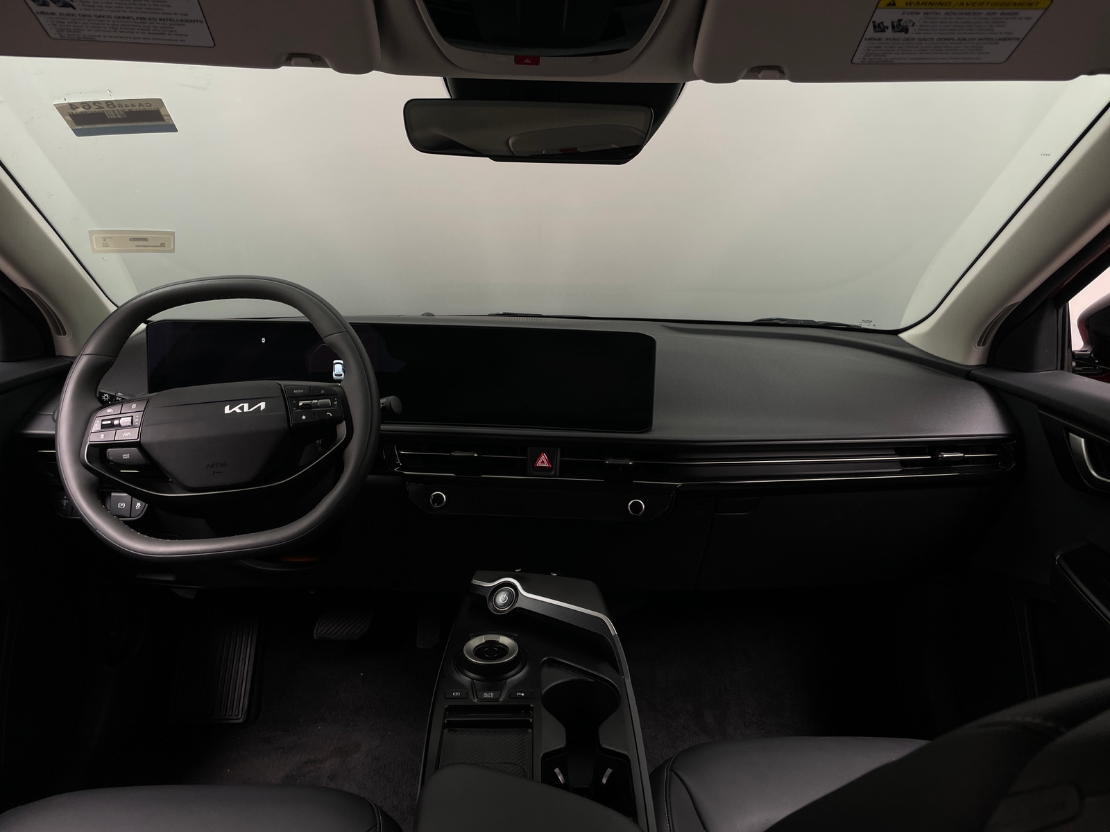 Thumbnail: 2025 Kia EV6 - 3