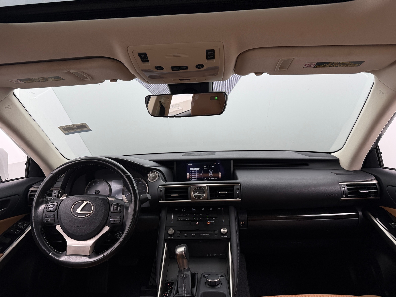 Thumbnail: 2017 Lexus IS - 2