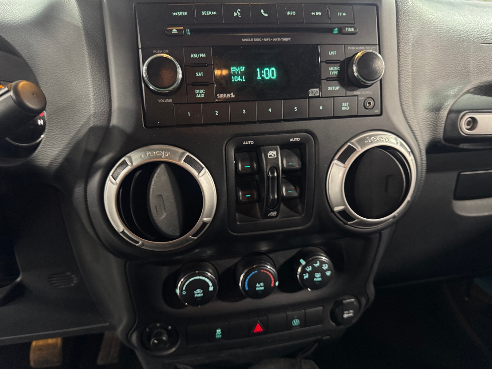 Thumbnail: 2017 Jeep Wrangler - 4