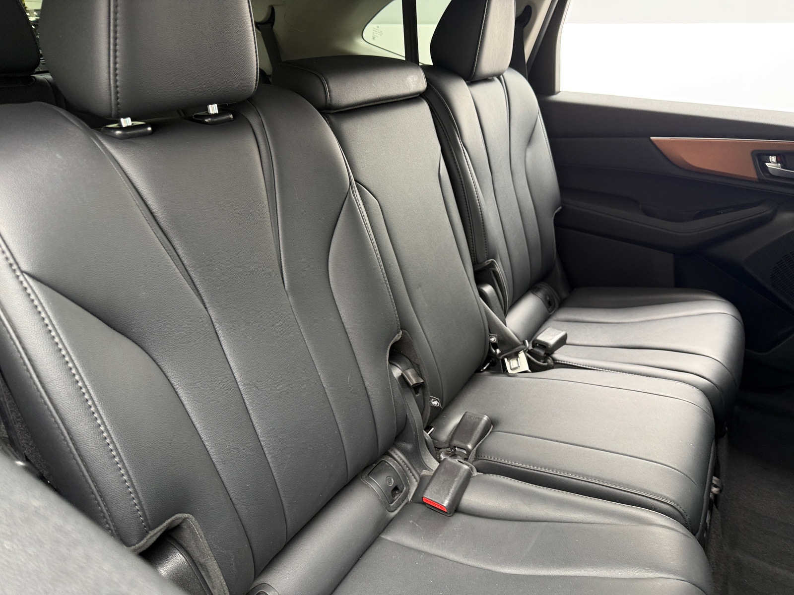 Thumbnail: 2022 Acura MDX - 5