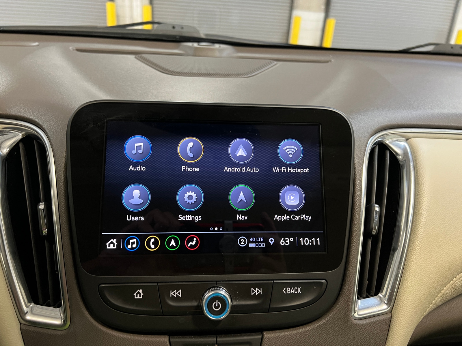 Thumbnail: 2024 Chevrolet Malibu - 3